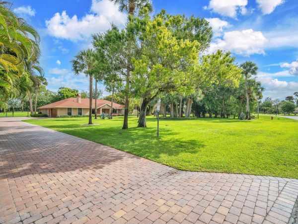 13759 Doubletree Trail, Wellington, FL 33414