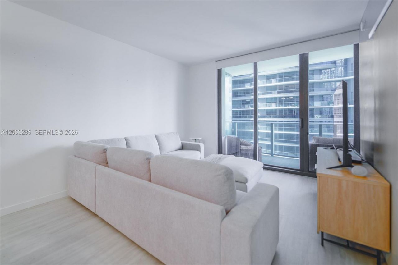 1010 Brickell Ave , Unit 3608, Miami, FL 33131 Photo