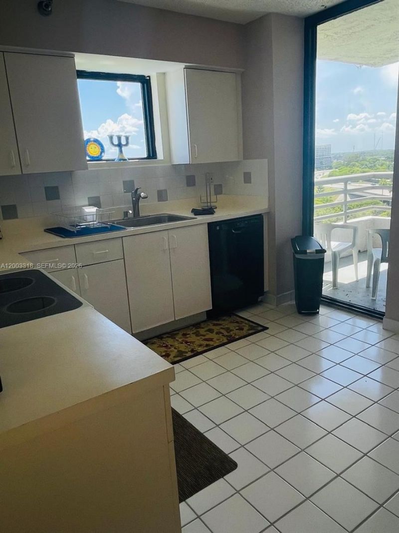 3300 NE 191st St , Unit 1101, Aventura, FL 33180 Photo