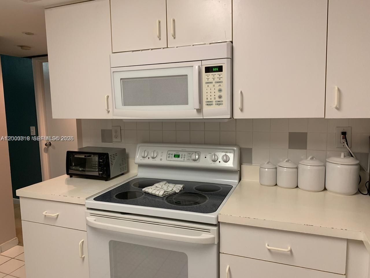 3300 NE 191st St , Unit 1101, Aventura, FL 33180 Photo