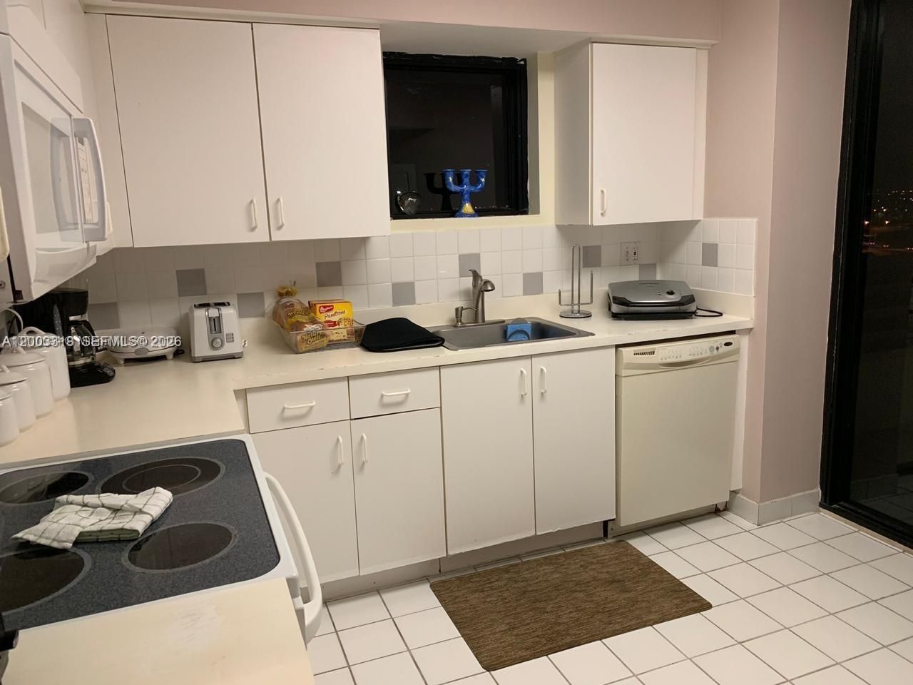 3300 NE 191st St , Unit 1101, Aventura, FL 33180 Photo