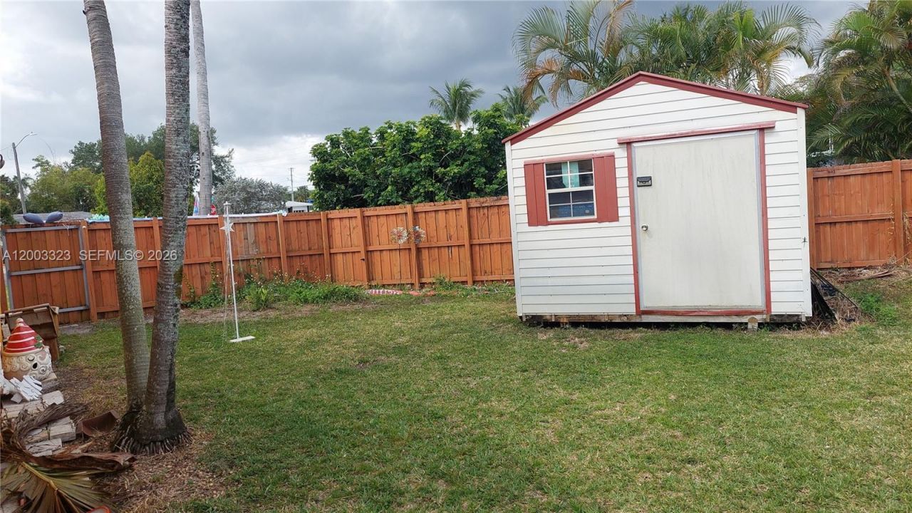 31 NE 27th Dr, Wilton Manors, FL 33334 Photo