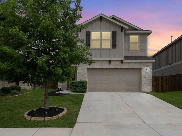 212 Compania DR , Liberty Hill, TX 78642