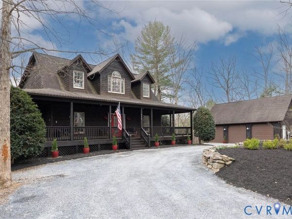 448 Adams Road, Winchester, VA 22603