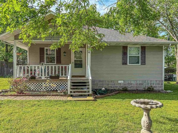 304 Winchester Street, Flippin, AR 72634