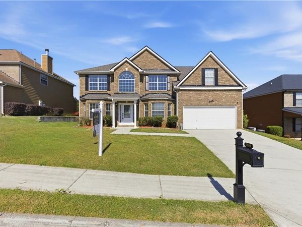 1368 Travers Creek Trail , Conyers, GA 30012