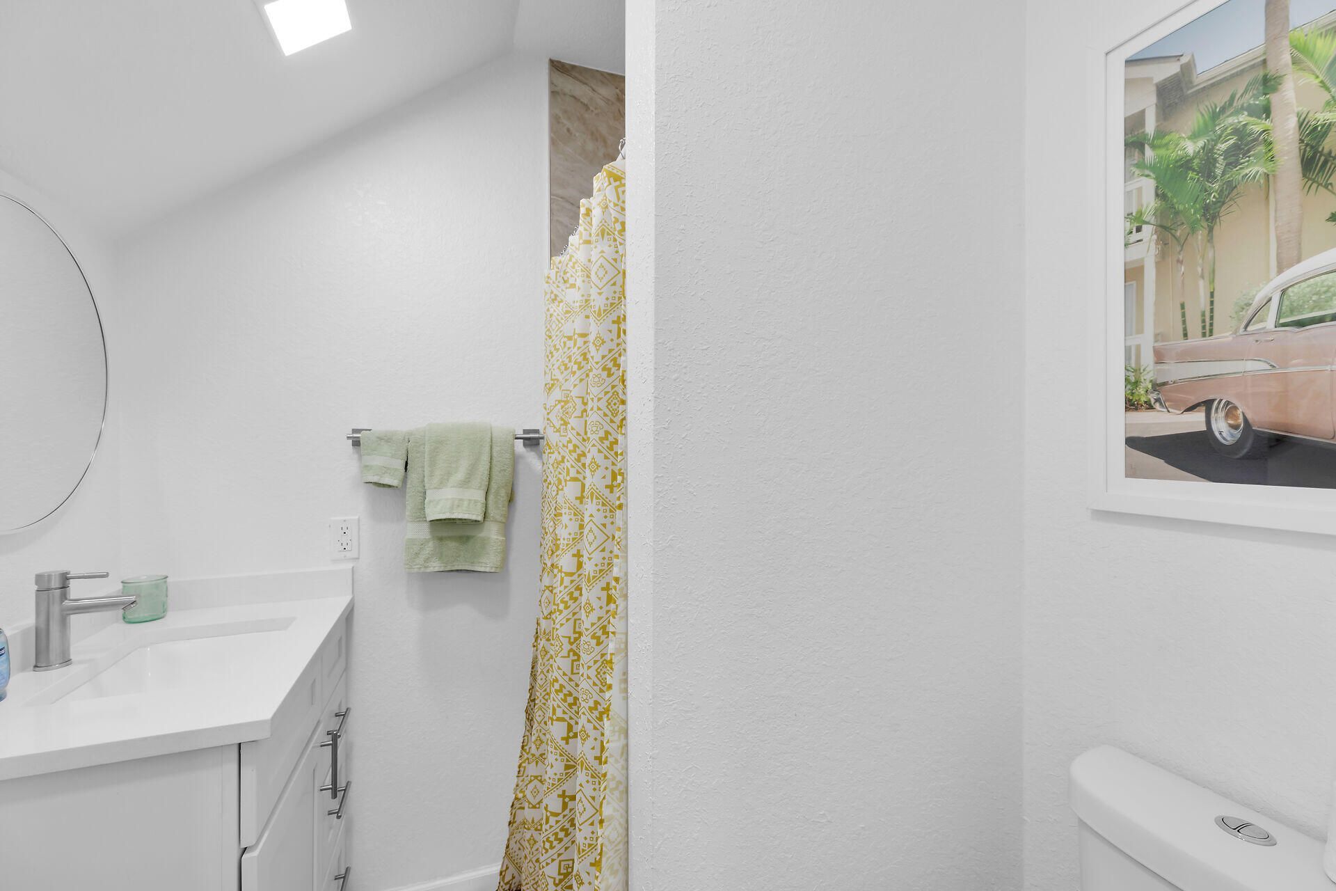 10877 Overseas Highway, Unit APT 108, Marathon, FL 33050 Photo