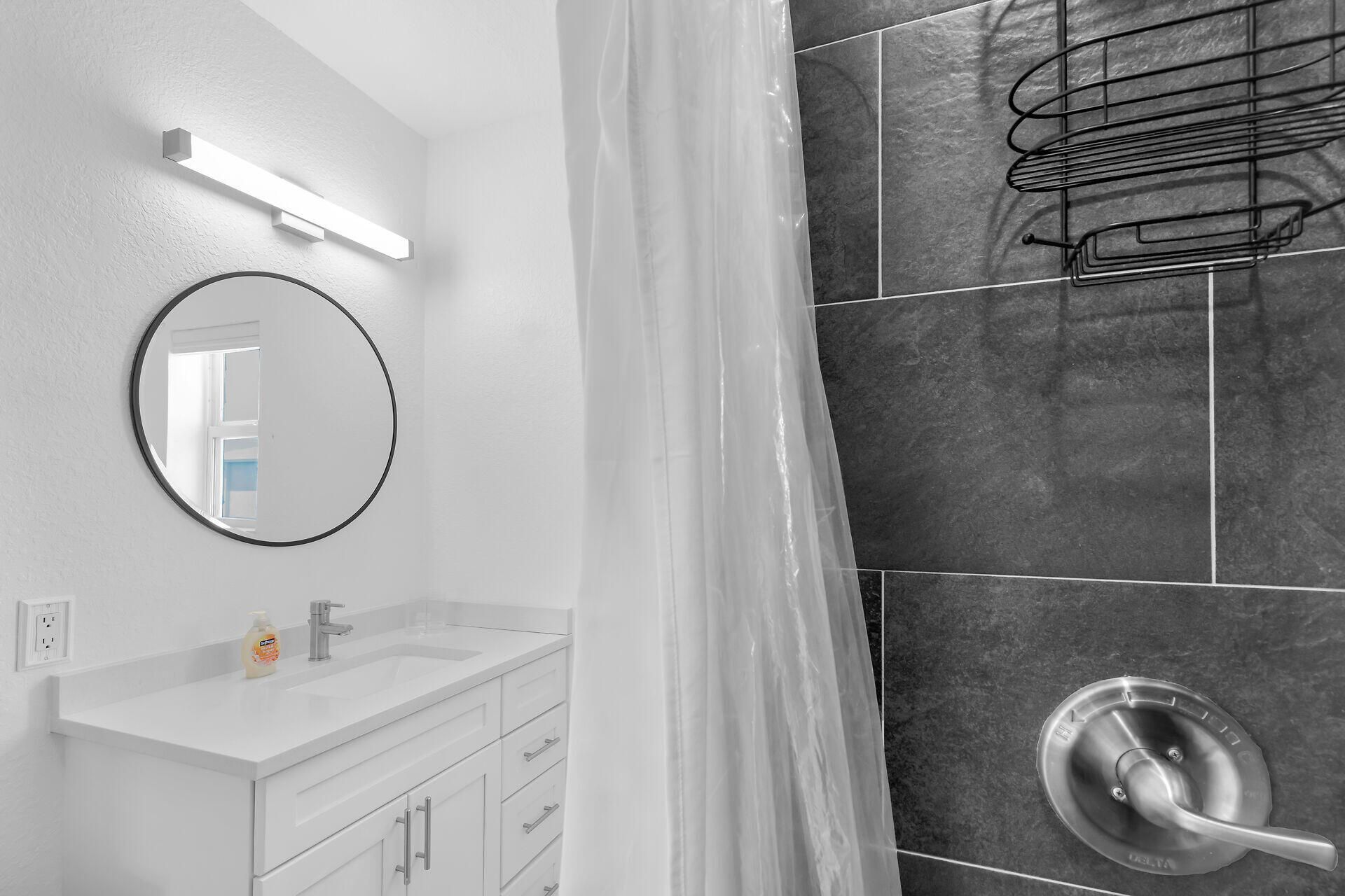 10877 Overseas Highway, Unit APT 108, Marathon, FL 33050 Photo