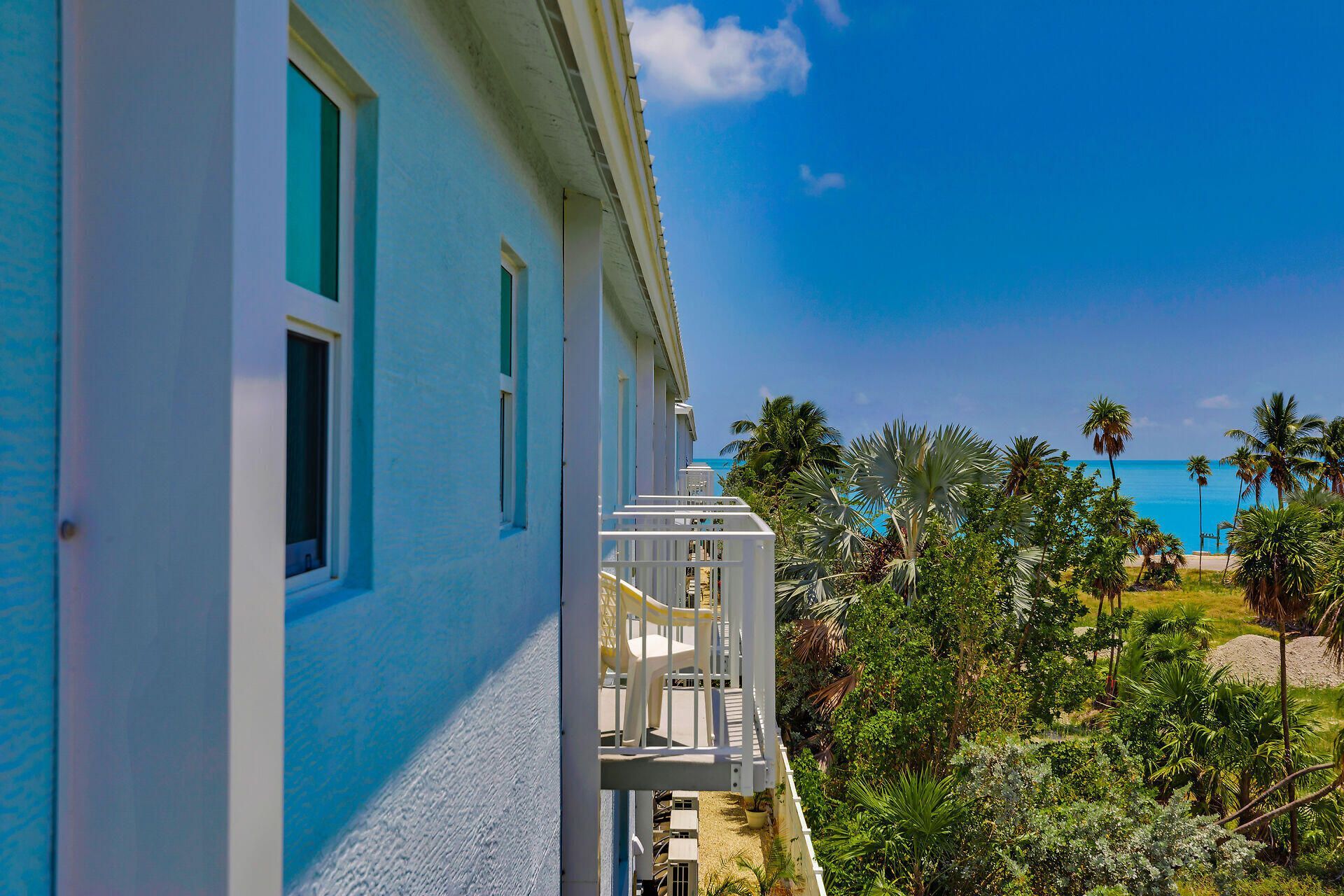 10877 Overseas Highway, Unit APT 108, Marathon, FL 33050 Photo