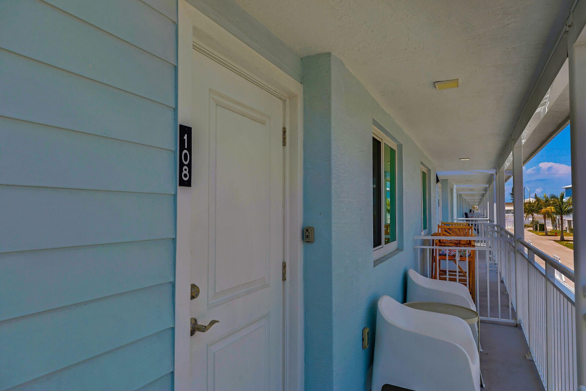 10877 Overseas Highway, Unit APT 108, Marathon, FL 33050 Photo