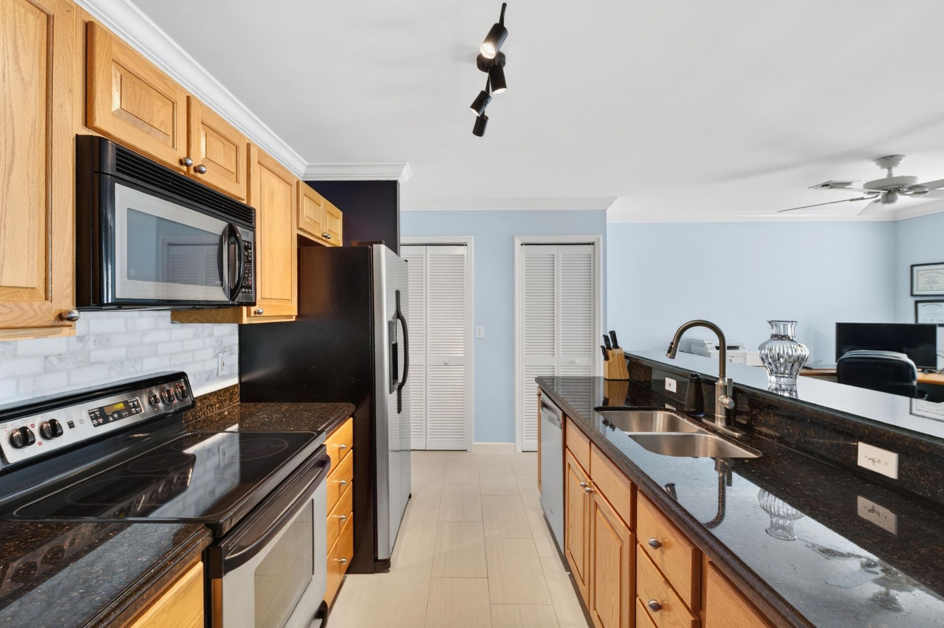 3029 N Roosevelt Boulevard, Unit APT 11, Key West, FL 33040 Photo