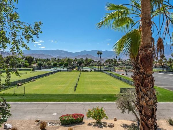 378 Wimbledon Drive, Rancho Mirage, CA 92270
