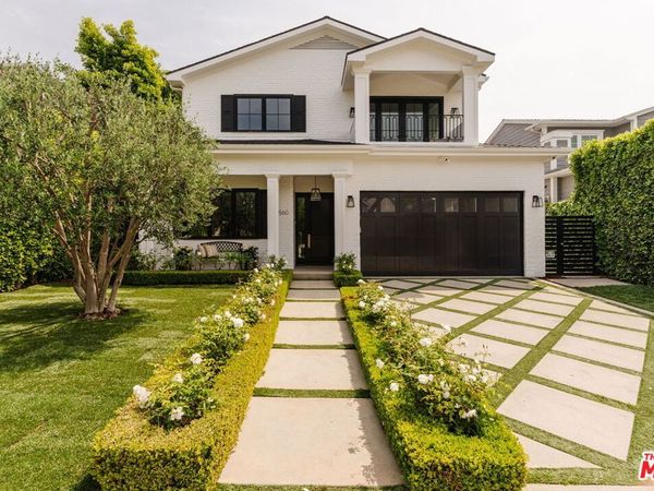 10560 Bradbury Road, Los Angeles, CA 90064