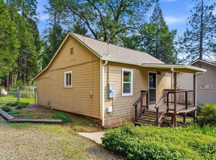 10747 Bartlett Dr, Grass Valley, CA 95945 Photo