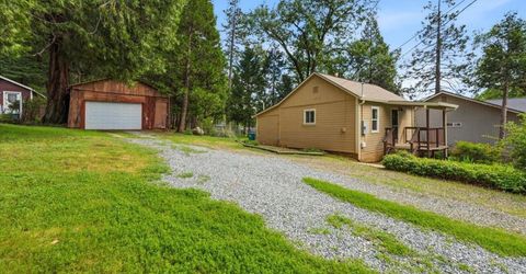 10747 Bartlett Dr, Grass Valley, CA 95945 Photo