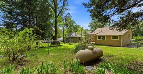 10747 Bartlett Dr, Grass Valley, CA 95945 Photo