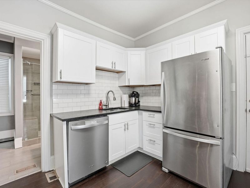 879 Linwood Avenue , Columbus, OH 43206 Photo 15