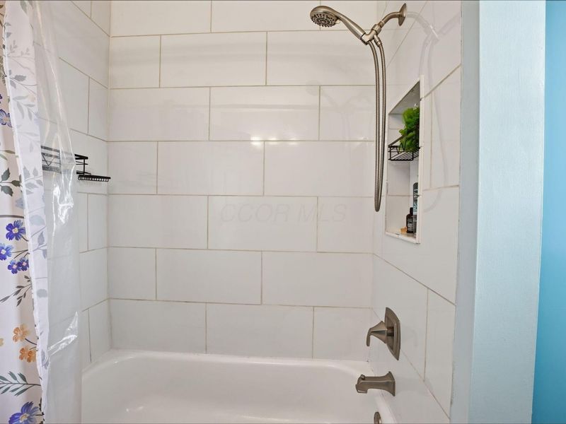 879 Linwood Avenue , Columbus, OH 43206 Photo 20