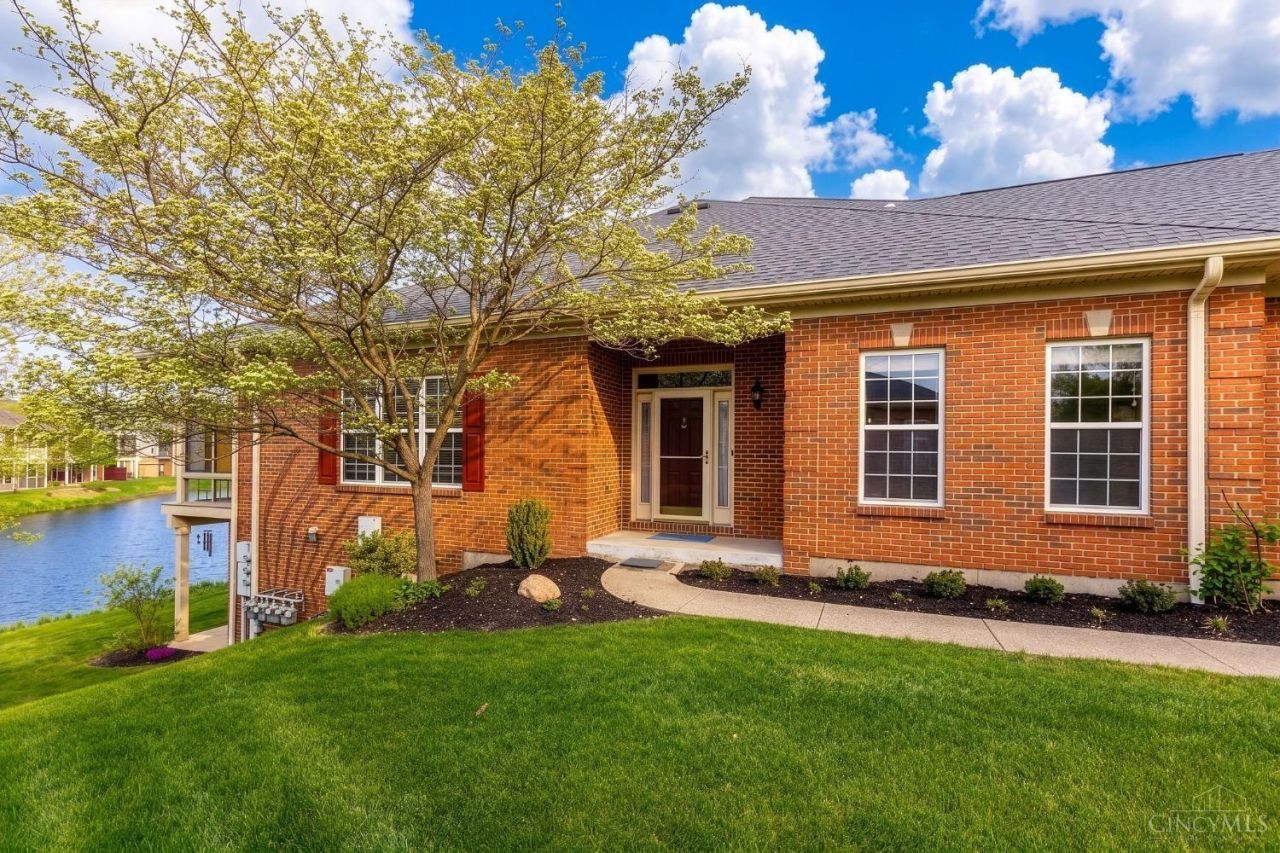 8241 Abbott Lane, Cincinnati, OH 45249 Main Photo