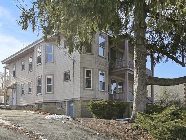 1296 Massachusetts, Unit 1, Arlington, MA 02476