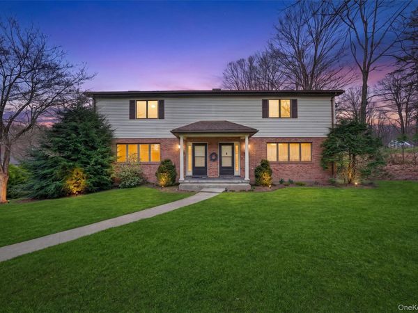 196 Vineyard Avenue , Highland, NY 12528