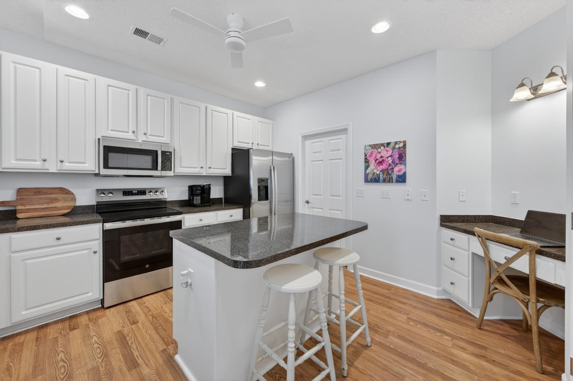 56 Highgrove Ct.  Photo 12