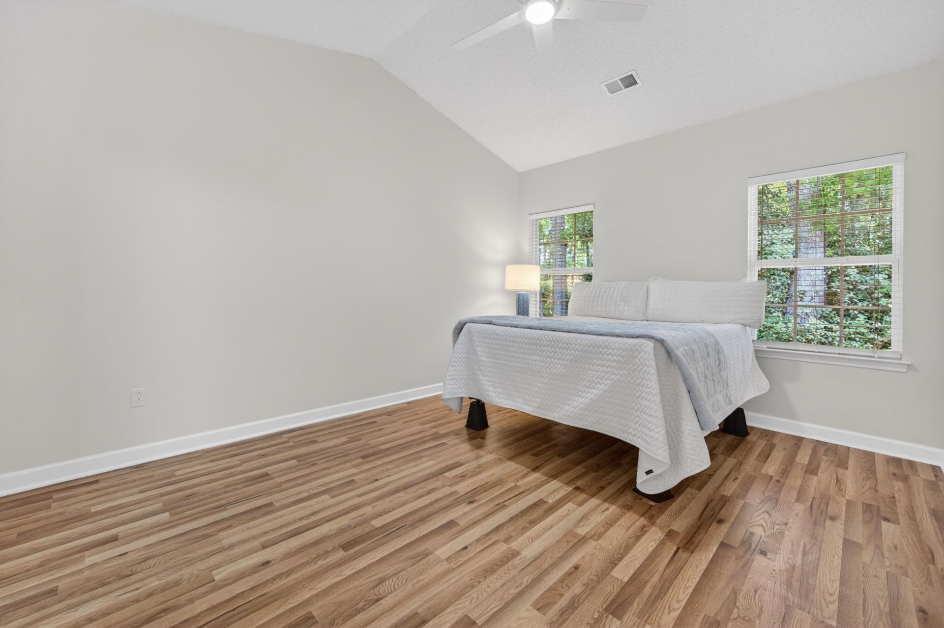 56 Highgrove Ct.  Photo 19