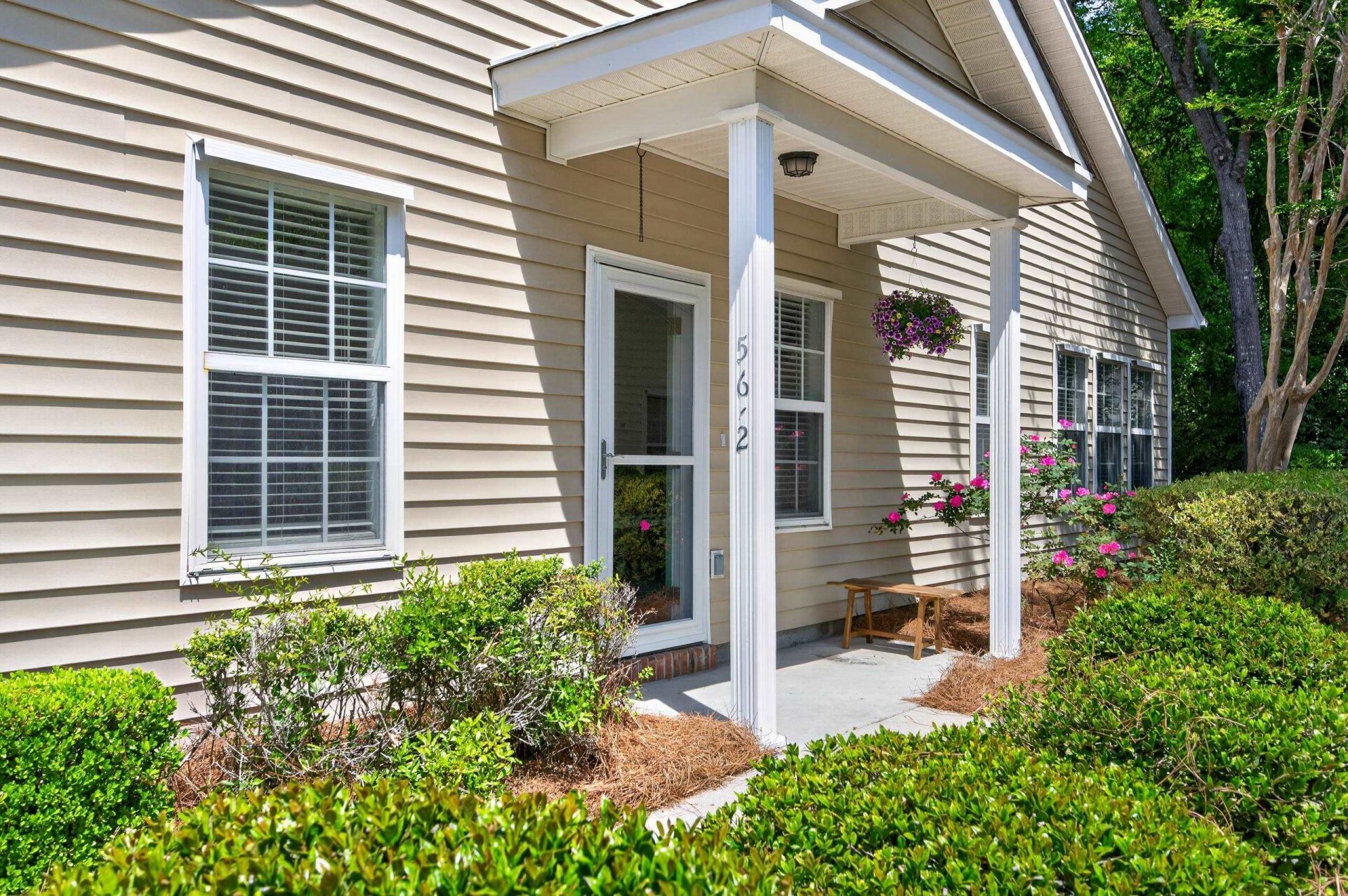 56 Highgrove Ct.  Photo 5