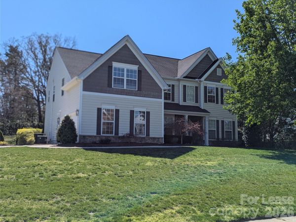 7894 Woodmere Drive , Harrisburg, NC 28075