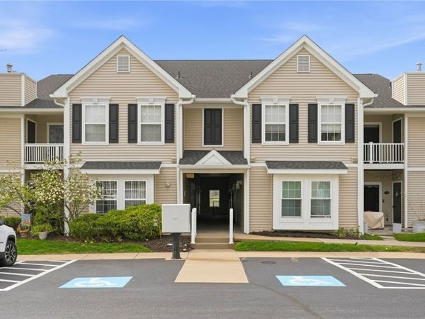 1006 Lenox Oval, Pittsburgh, PA 15237