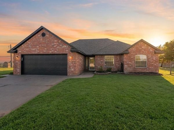 1492 County Street 2980, Blanchard, OK 73010