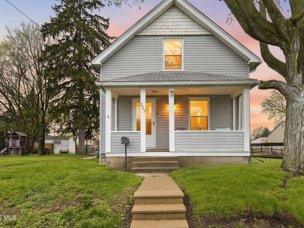 227 Osborne Street, Rossford, OH 43460