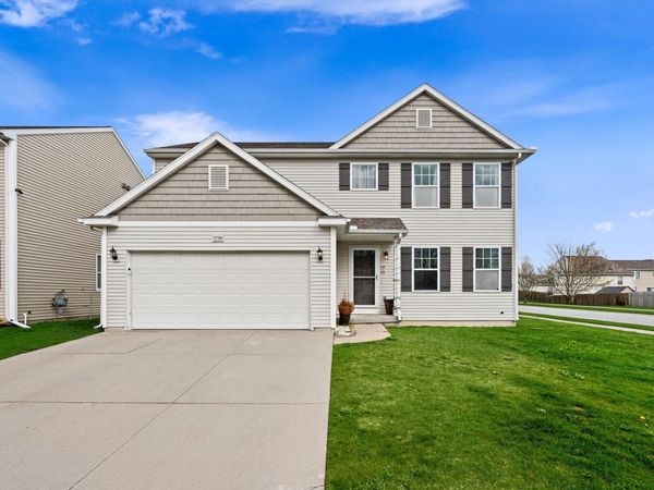 5798 Sable Ridge Drive SE, Kentwood, MI 49508