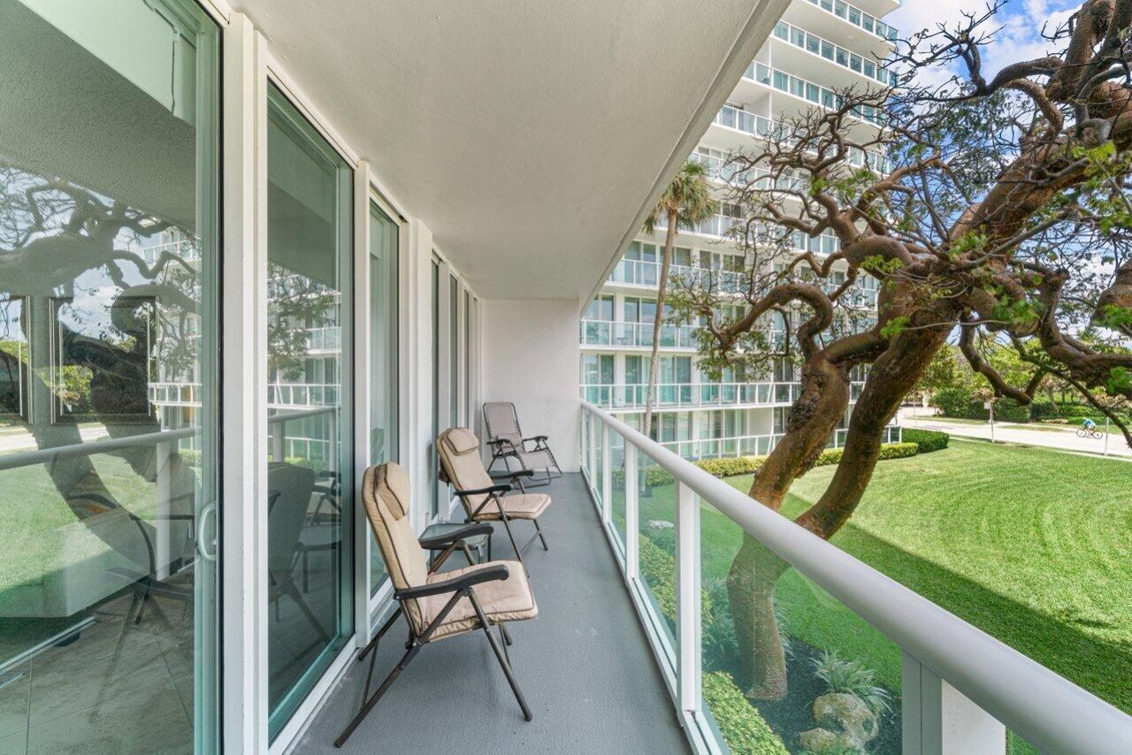 333 NE 21st Avenue, Unit 314, Deerfield Beach, FL 33441 Photo