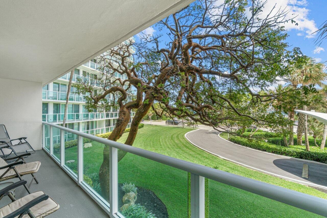 333 NE 21st Avenue, Unit 314, Deerfield Beach, FL 33441 Photo