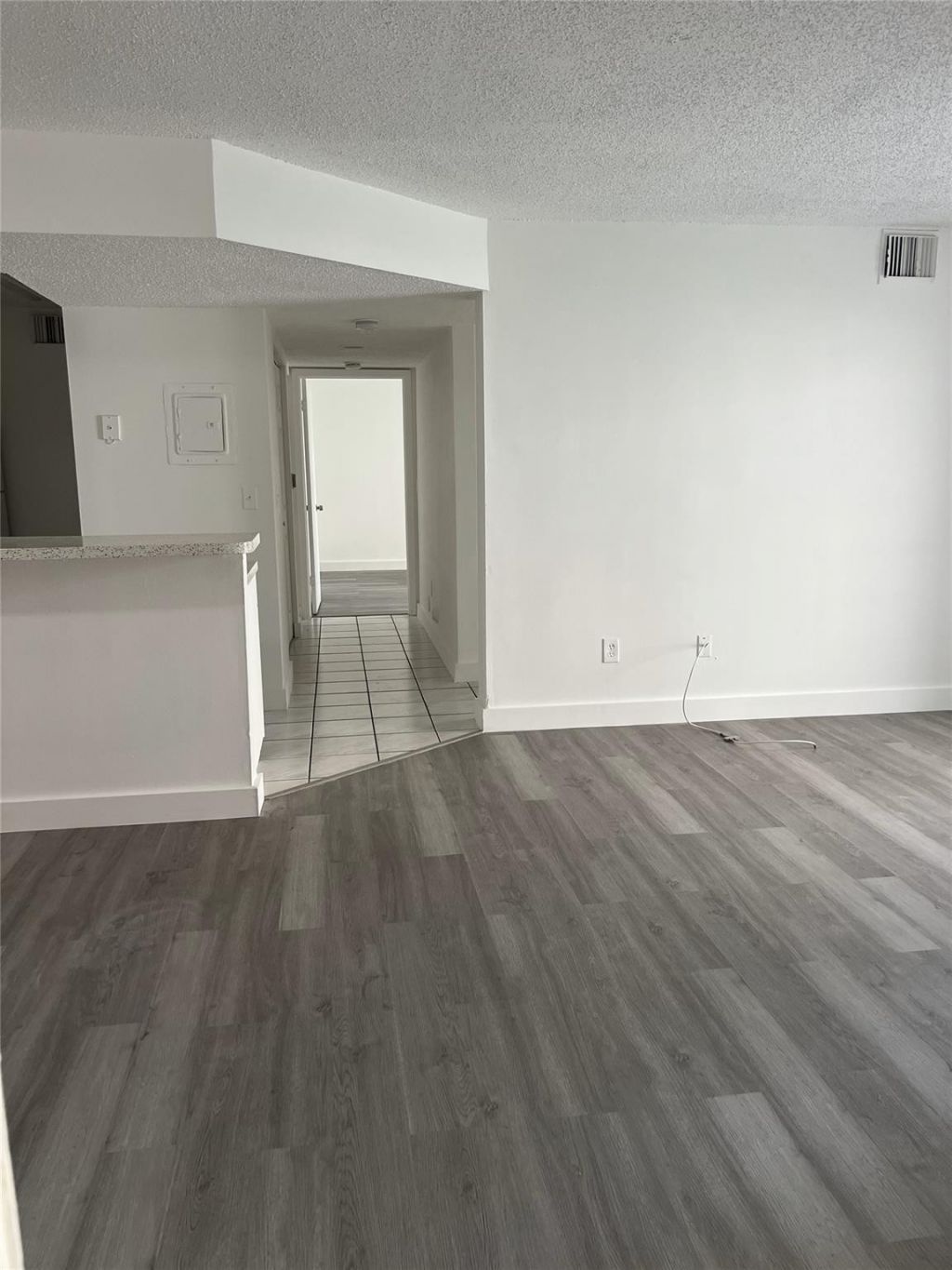 18860 NW 57th Avenue, Unit 106, Hialeah, FL 33015 Photo