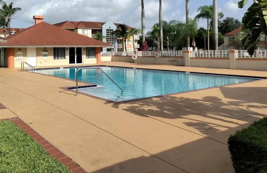 18860 NW 57th Avenue, Unit 106, Hialeah, FL 33015 Photo