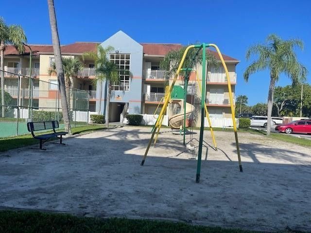 18860 NW 57th Avenue, Unit 106, Hialeah, FL 33015 Photo