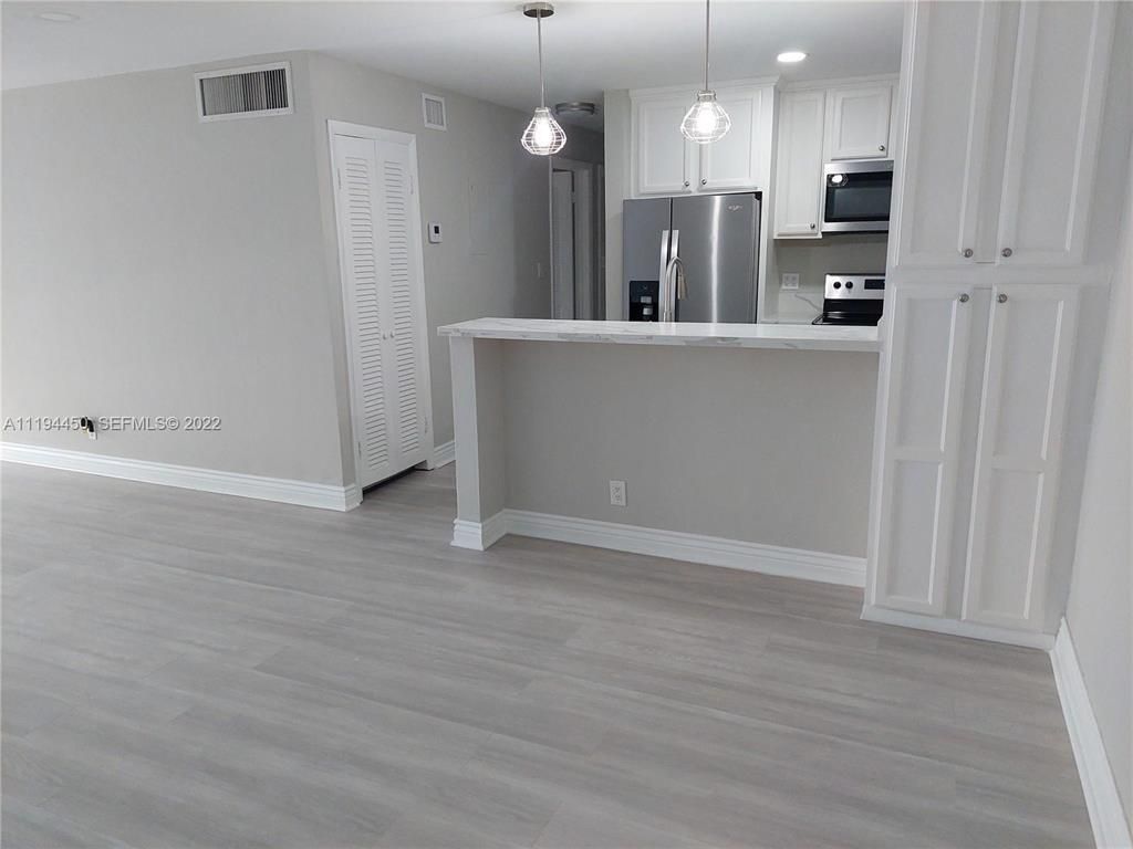 1700 SE 15th Street Se, Unit 309, Fort Lauderdale, FL 33316 Photo