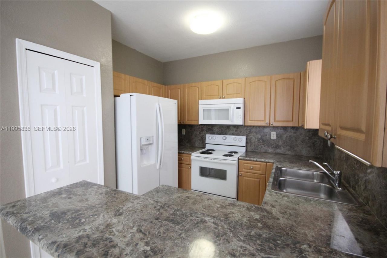 2726 SE 16th Ave , Unit 173, Homestead, FL 33035 Photo