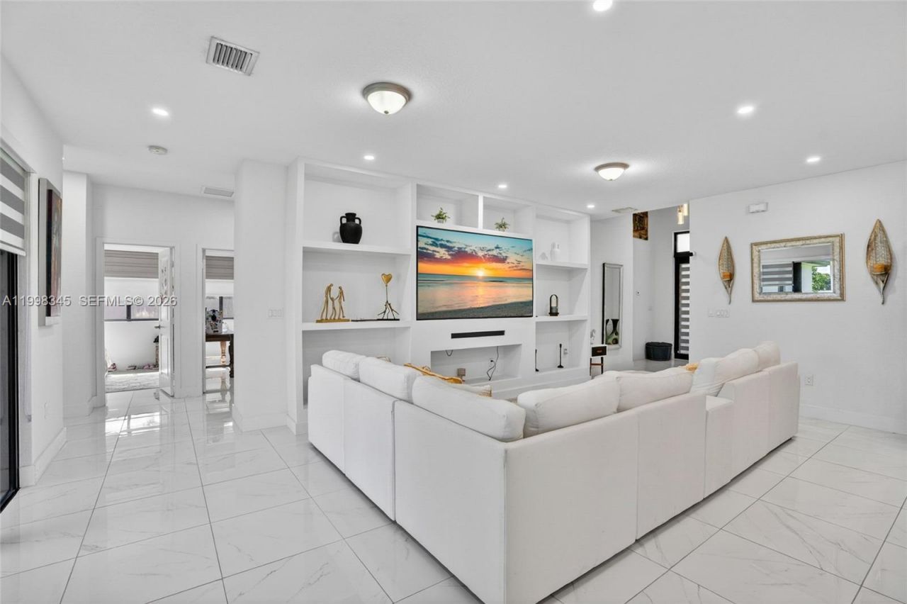 13282 SW 227th St, Miami, FL 33170 Photo