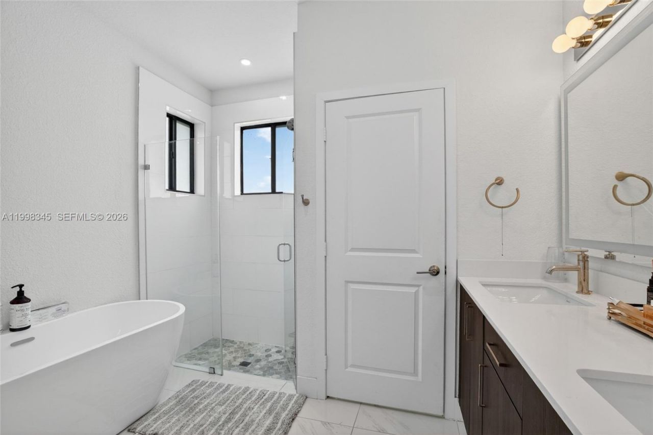 13282 SW 227th St, Miami, FL 33170 Photo