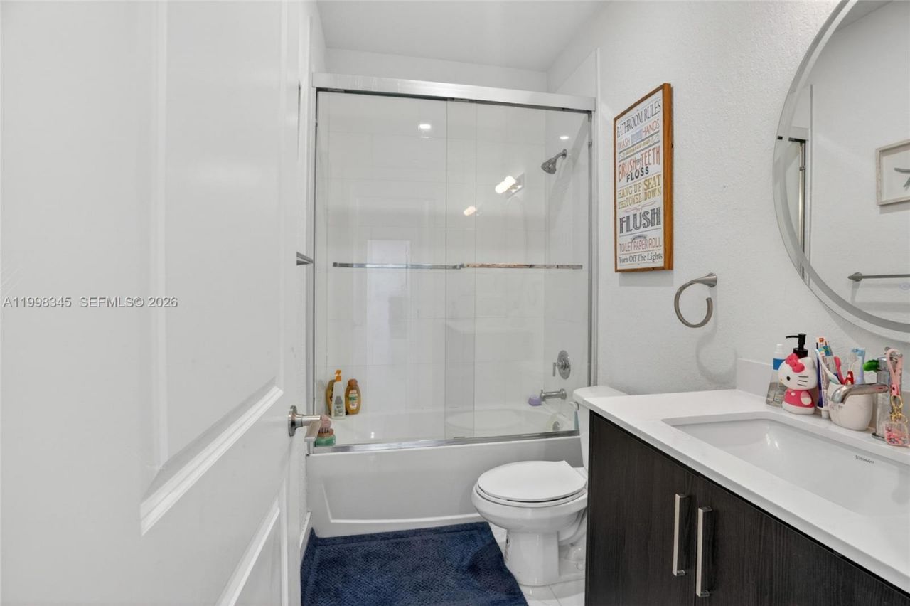 13282 SW 227th St, Miami, FL 33170 Photo