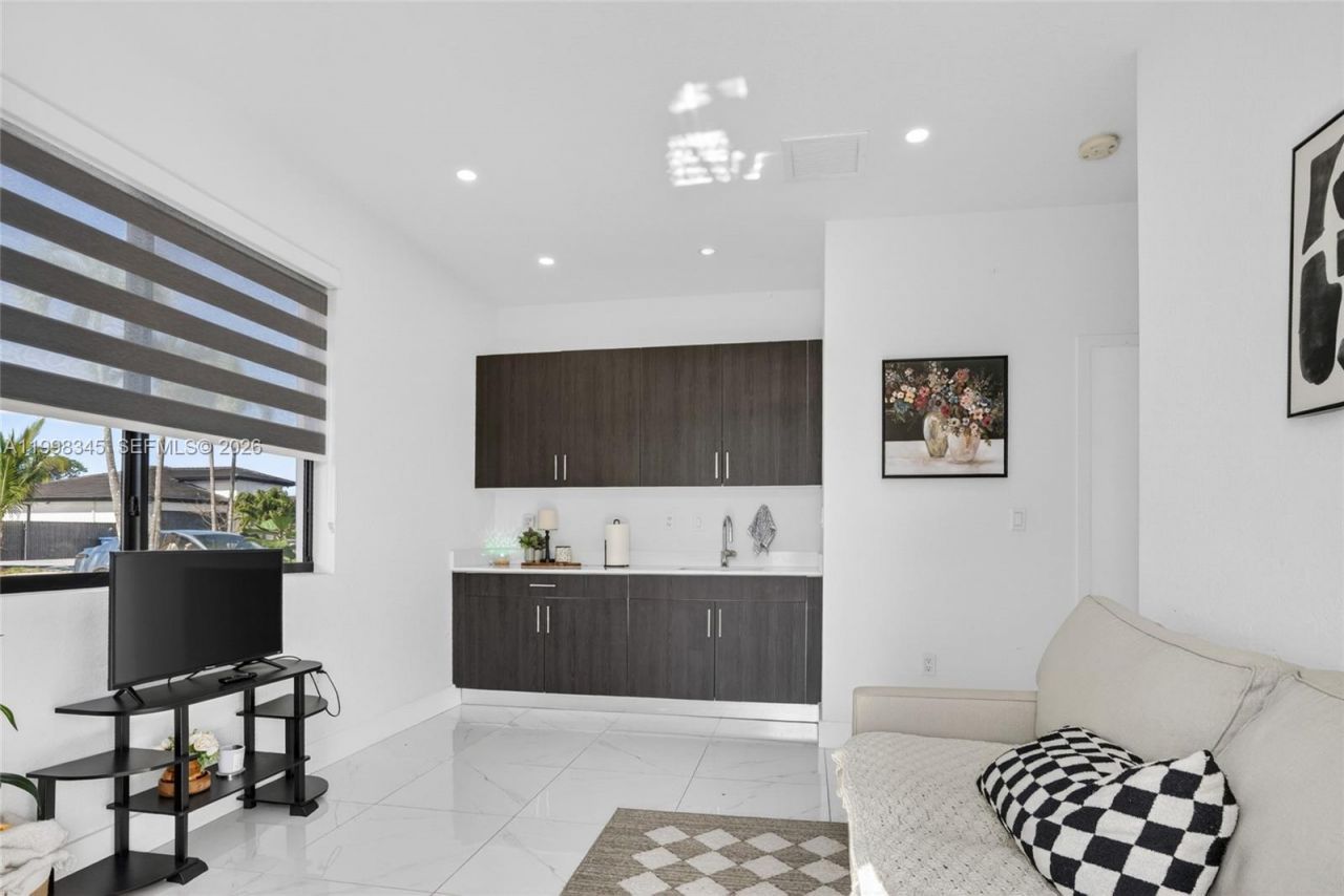 13282 SW 227th St, Miami, FL 33170 Photo