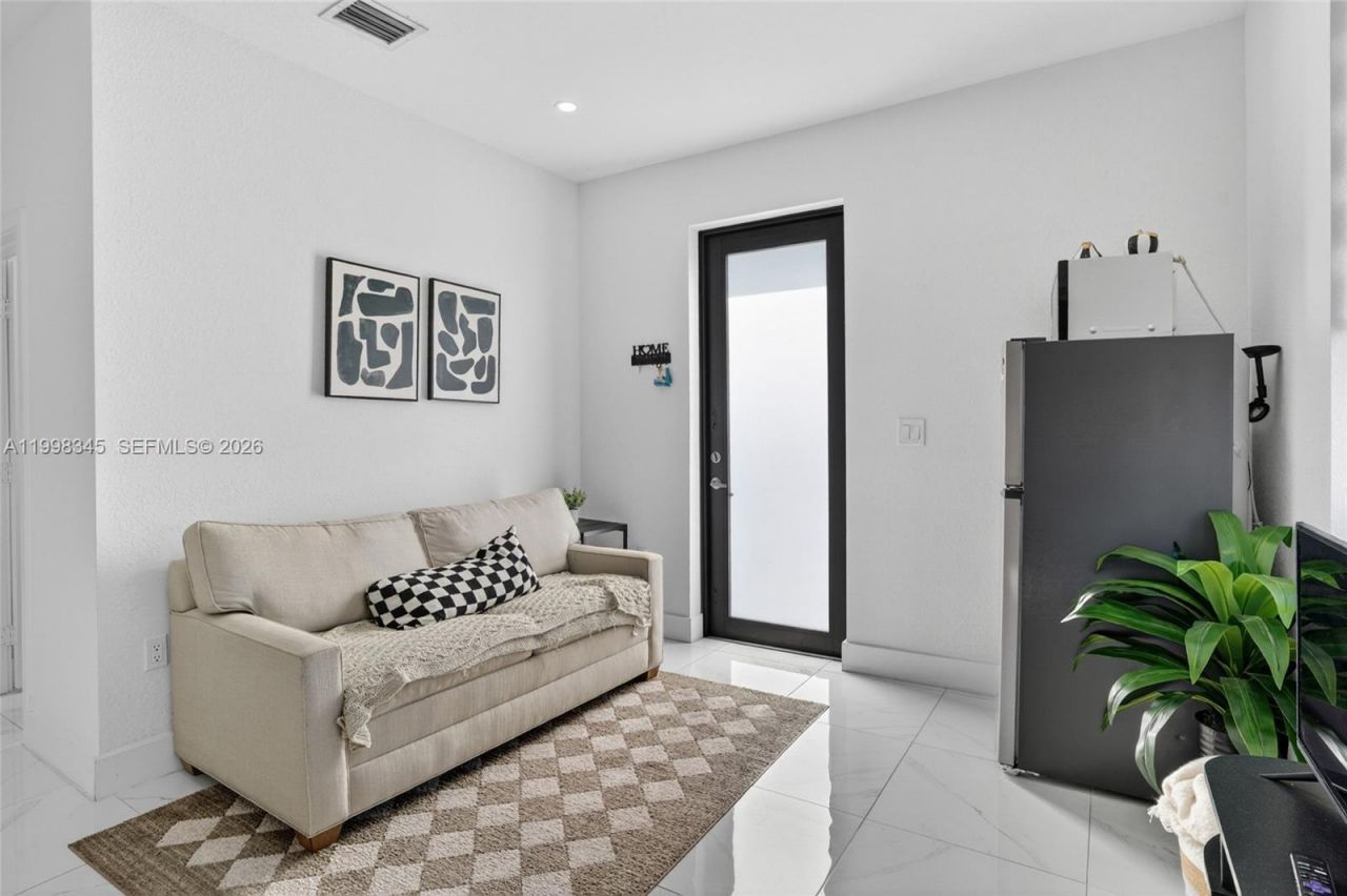 13282 SW 227th St, Miami, FL 33170 Photo