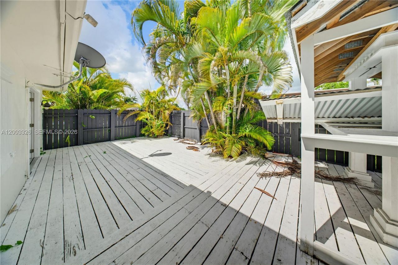 173 NW 18th St , Unit 1, Homestead, FL 33030 Photo