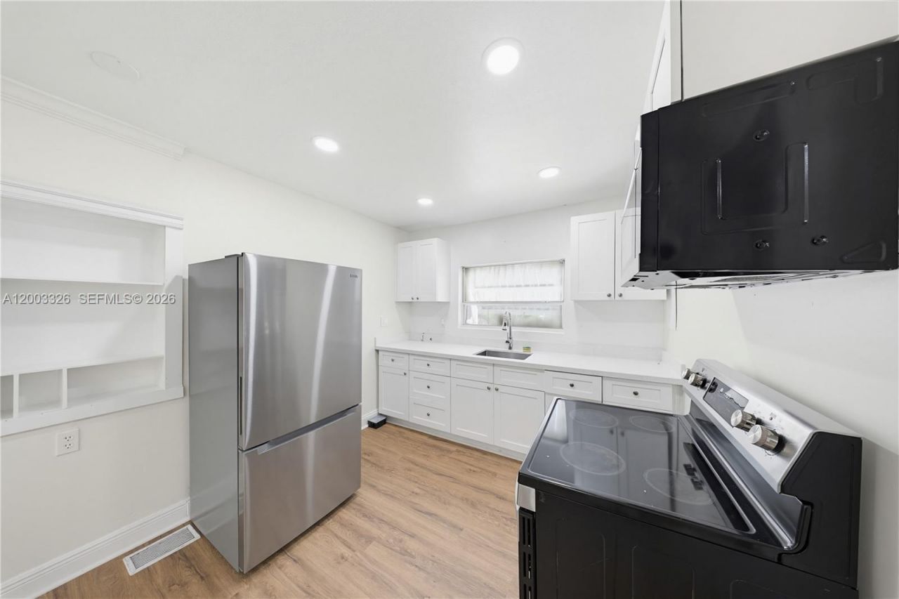 173 NW 18th St , Unit 1, Homestead, FL 33030 Photo