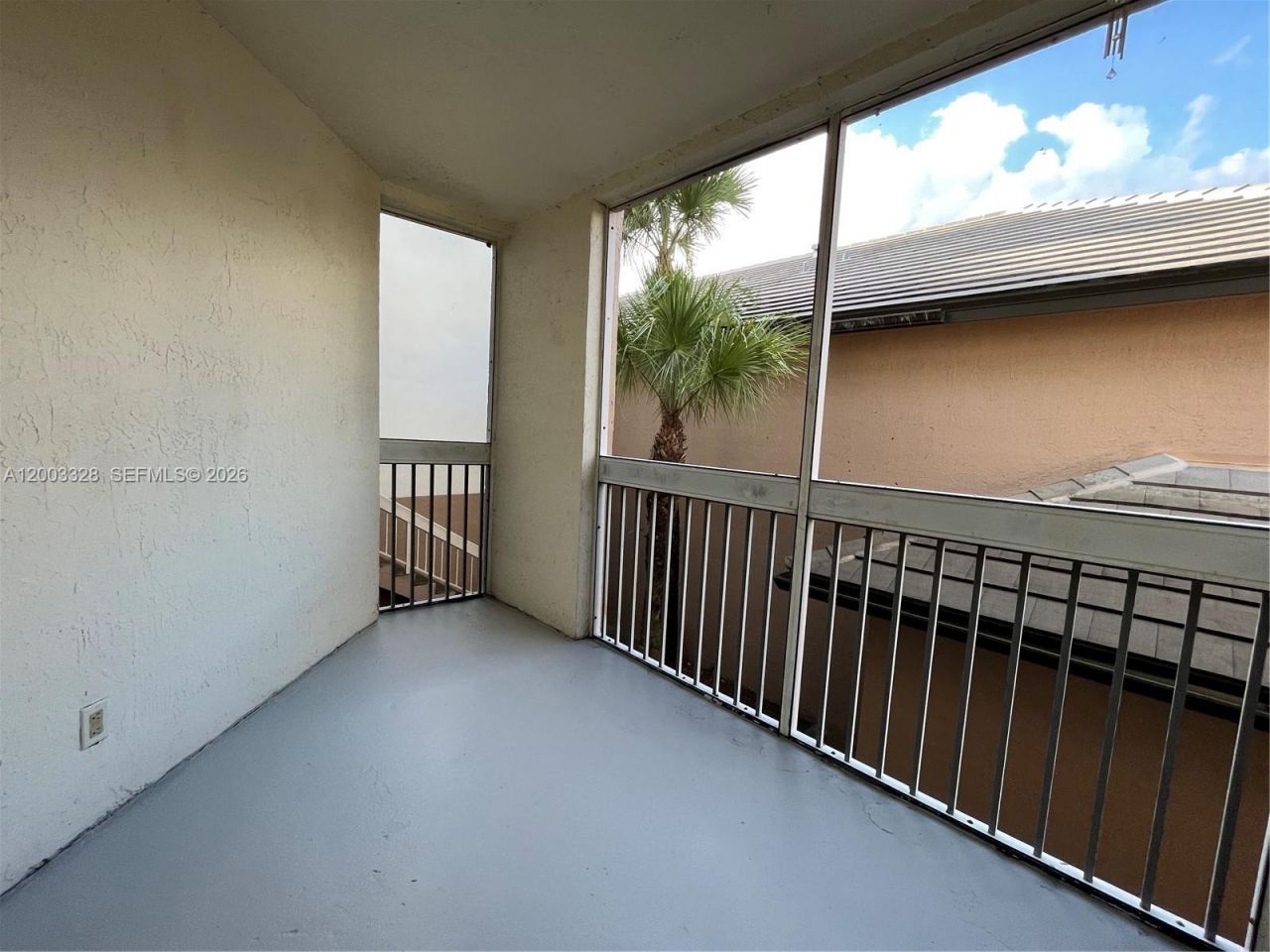 9833 Westview Dr, Unit 824, Coral Springs, FL 33076 Photo