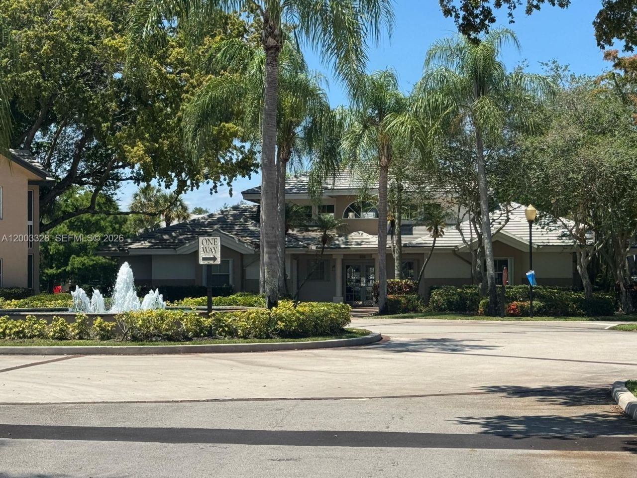 9833 Westview Dr, Unit 824, Coral Springs, FL 33076 Photo