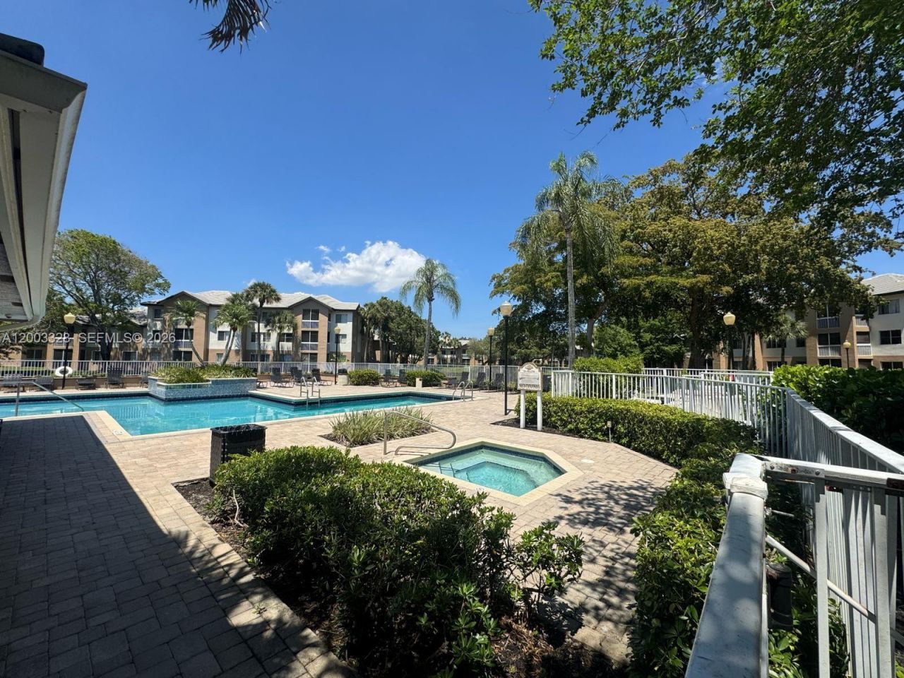 9833 Westview Dr, Unit 824, Coral Springs, FL 33076 Photo